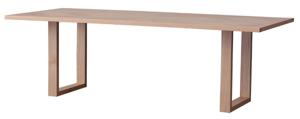 Perisher Dining Set